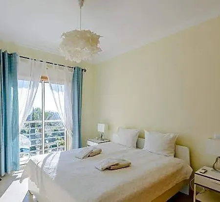 מלון Homes With Huge Ocean View Terrace 5*